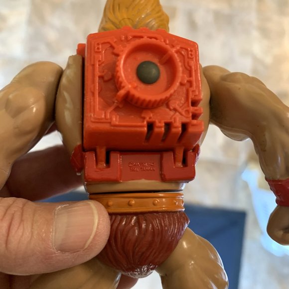 1984 MOTU Thunder Punch HE-MAN Action Figure - Picture 8 of 10